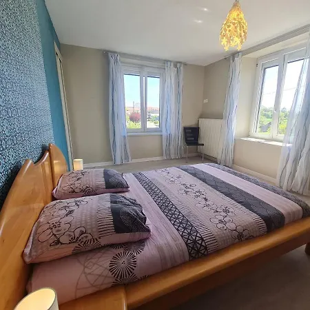 Familial Et Equipe A La Campagne Avec Terrasse, Pres De Pont-a-mousson Et De Nombreuses Activites - Fr-1-584-73 *