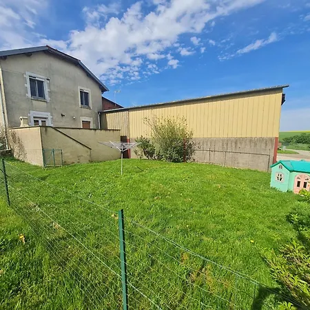 Familial Et Equipe A La Campagne Avec Terrasse, Pres De Pont-a-mousson Et De Nombreuses Activites - Fr-1-584-73 Prázdninový dům *