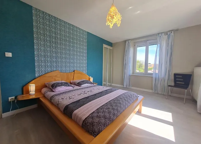 Familial Et Equipe A La Campagne Avec Terrasse, Pres De Pont-a-mousson Et De Nombreuses Activites - Fr-1-584-73